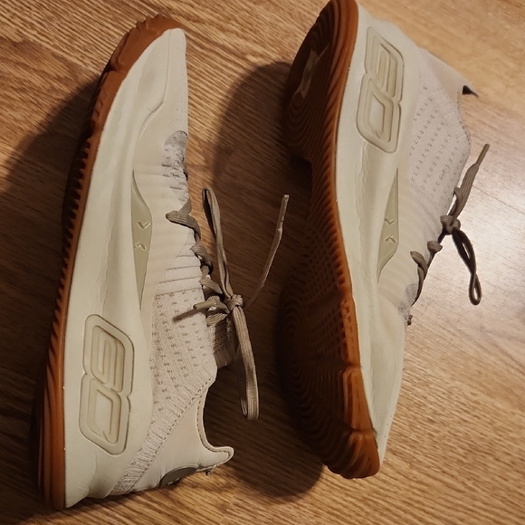 Under Armour Beige and Brown Sneakers - Picture 1 of 6